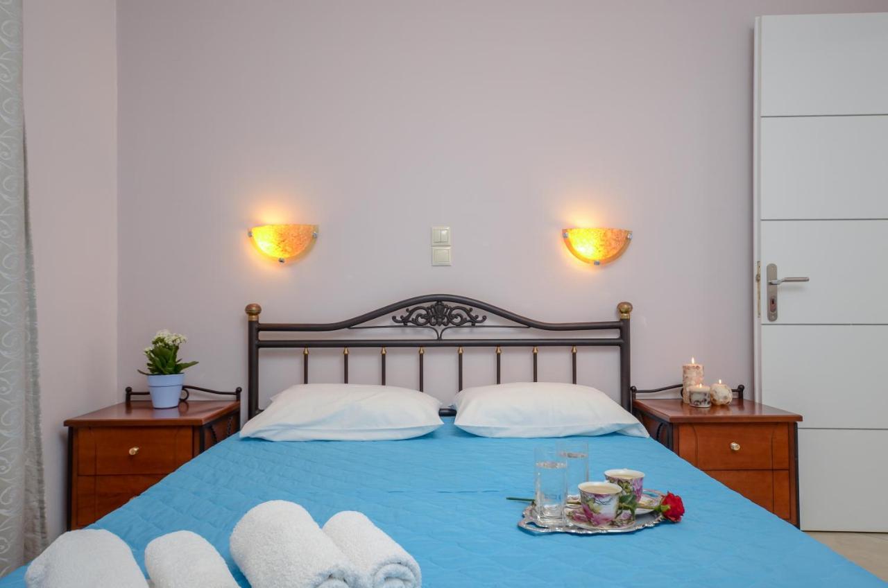 מיקרי ויגלה Gaitani Apartments Plaka Naxos מראה חיצוני תמונה